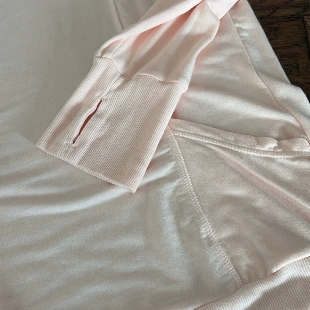 Yogalicious | Blush Pink Active Relaxed Sweatshirt - Picture 2 of 3